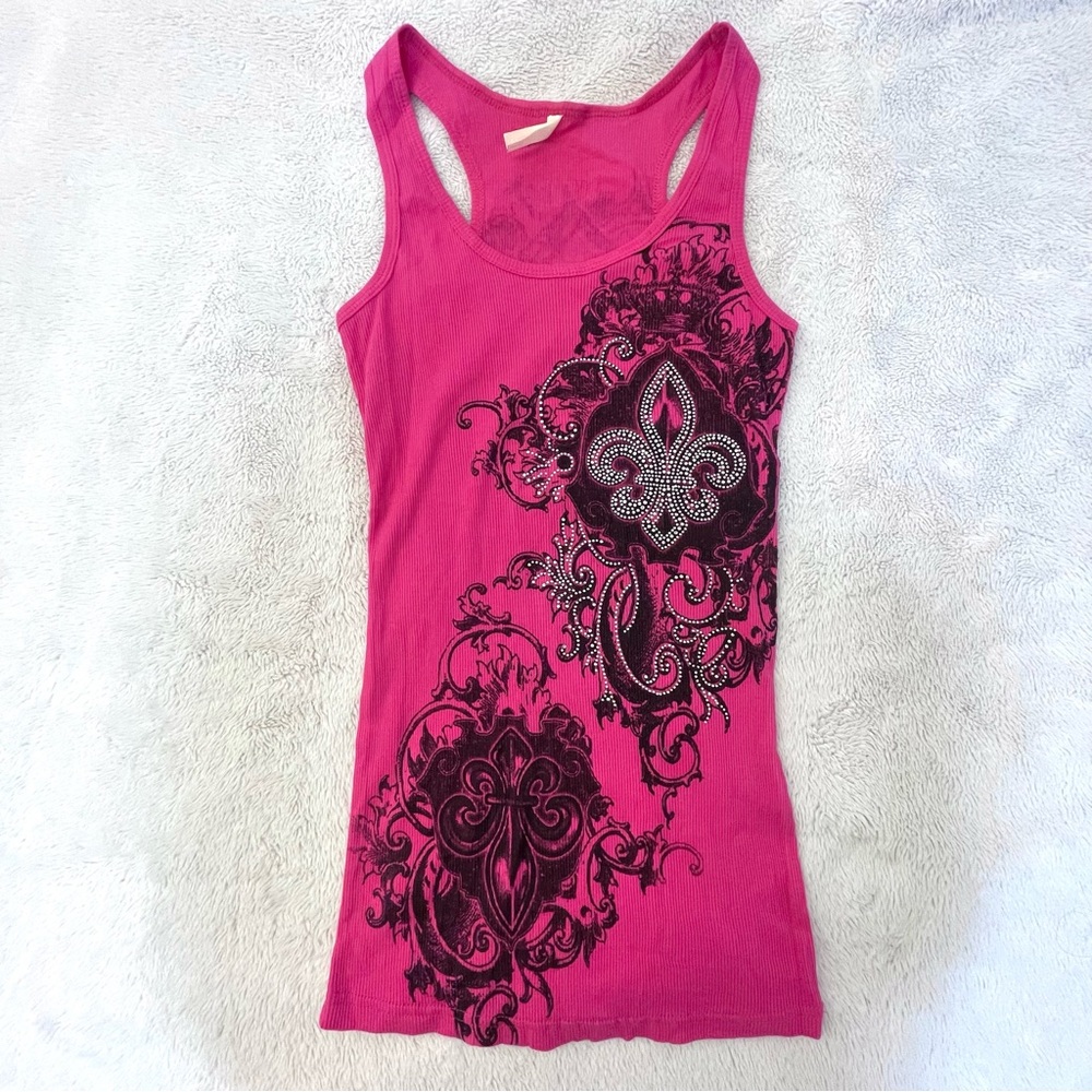 ‼️SOLD‼️ grunge Tank w Rhinestones